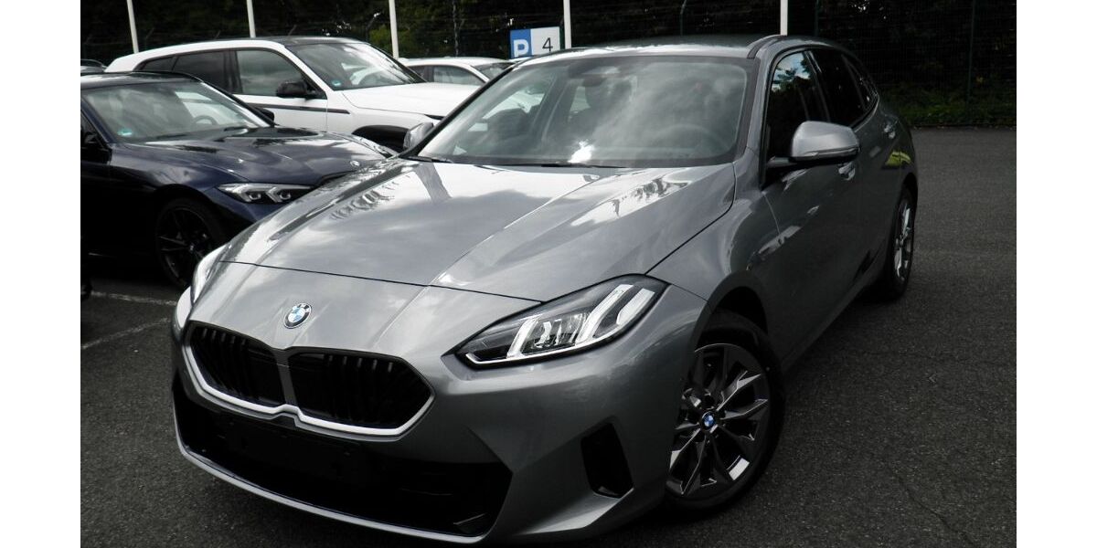 BMW 120 3.526 km 37.399 &euro; Frankfurt am Main 60435