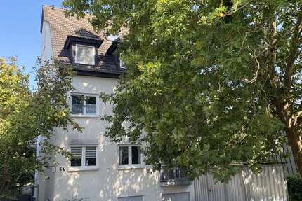 Haus zum Kaufen in Frankfurt 870.000 € 389 m² 12 zimmer