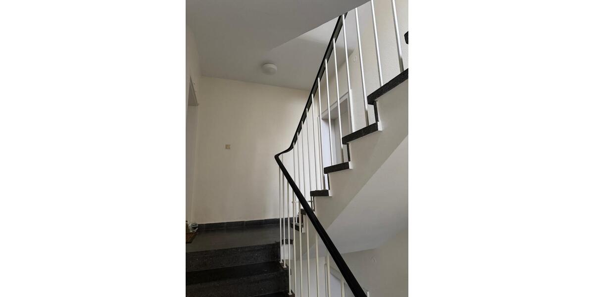 Etagenwohnung Frankfurt am Main Eschersheim - 2 Zimmer, 54 m&sup2;, 950&euro; | Angebot:26679449