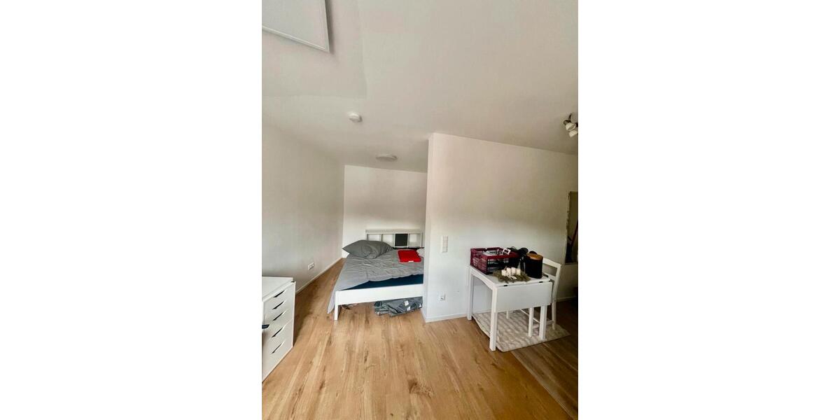 Etagenwohnung Schmitten im Taunus - 1 Zimmer, 27 m&sup2;, 450&euro; | Angebot:25299376