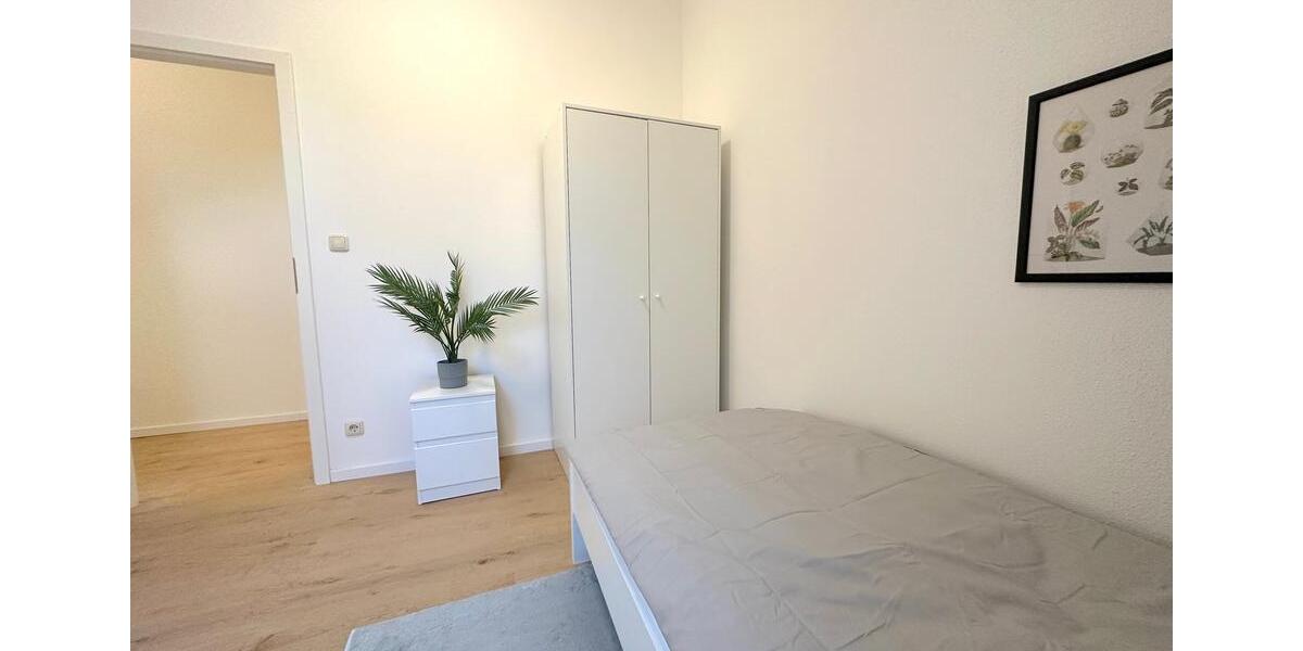 WG-Zimmer möbliert | Erstbezug sanierte Wohnung | Hanau | 5er WG 1 zimmer