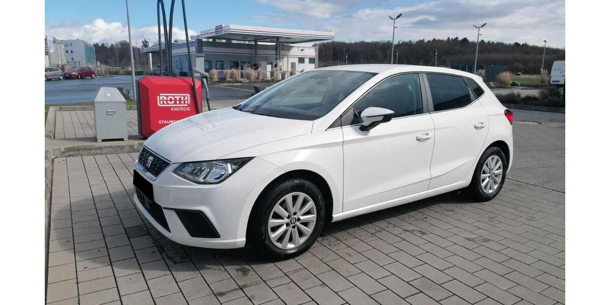 Seat Ibiza 85.500 km 9.500 &euro; Frankfurt am Main 60598