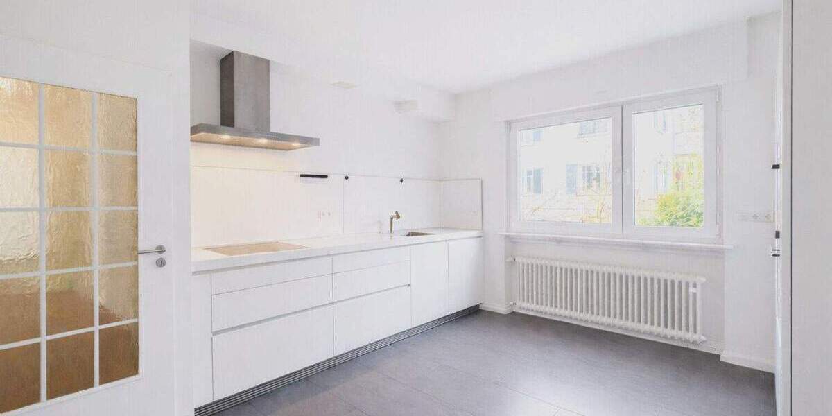 Einfamilienhaus Frankfurt am Main Praunheim - 8 Zimmer, 256 m&sup2;, 1.290.000&euro; | Angebot:25796118