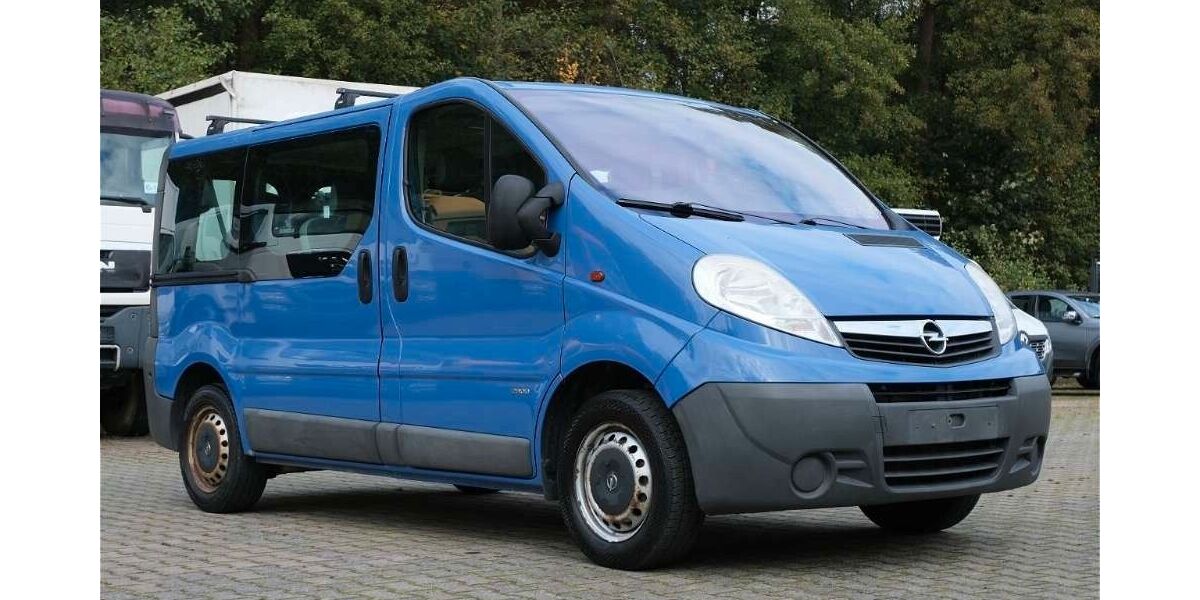 Opel Vivaro 133.000 km 9.490 &euro; Münster (Hessen) 64839