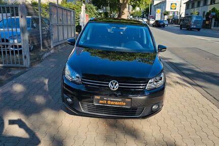 VW Touran 160.000 km 11.550 &euro; Offenbach 63071