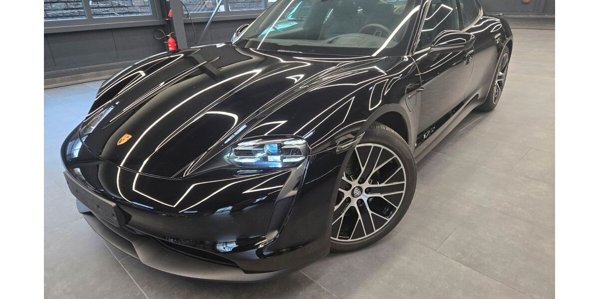 Porsche Taycan 2.500 km 79.611 &euro; Kelsterbach 65451