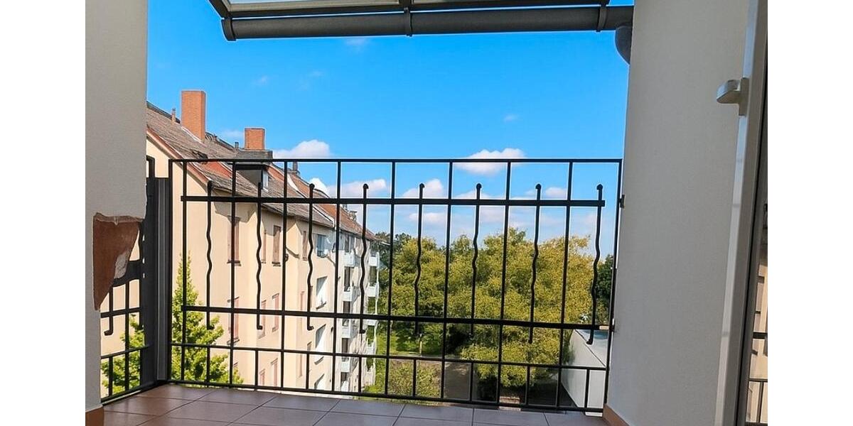 Dachgeschoßwohnung Hanau - 2 Zimmer, 60 m&sup2;, 208.000&euro; | Angebot:27122479