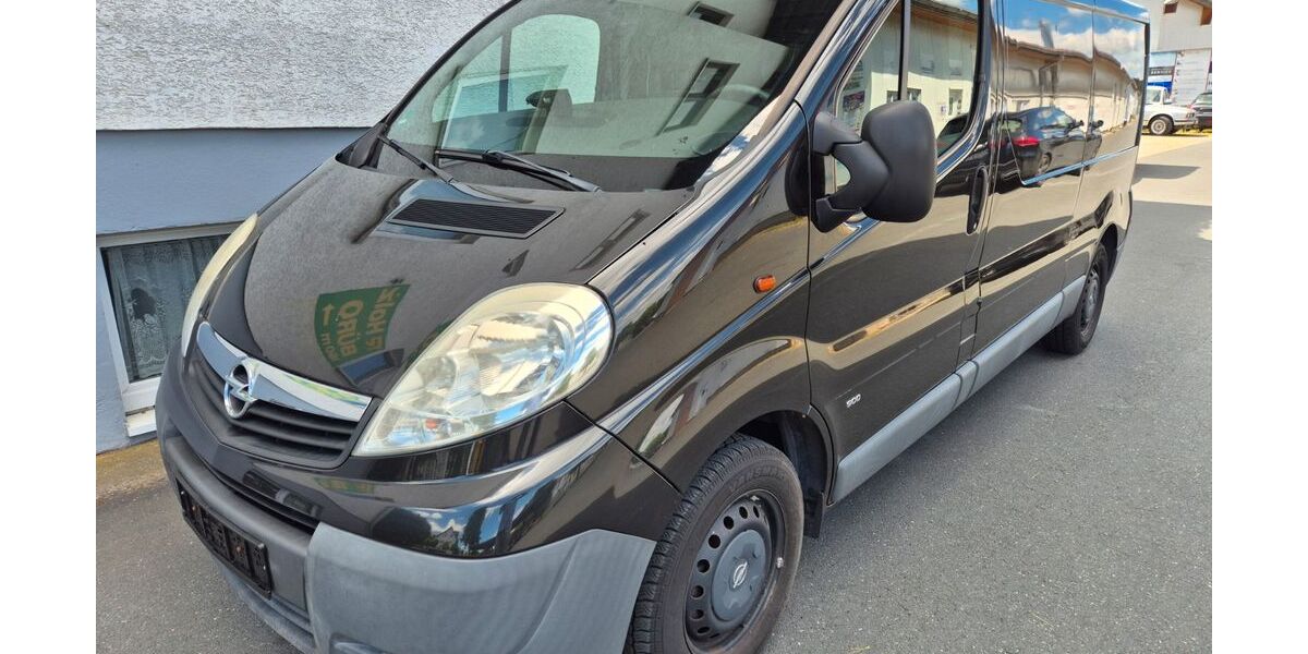 Opel Vivaro 200.000 km 5.990 &euro; Usingen 61250
