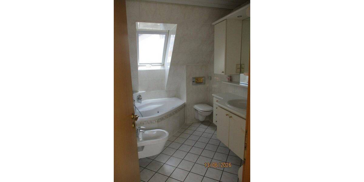 Einfamilienhaus Friedberg Bruchenbrücken - 7 Zimmer, 132 m&sup2;, 1.500&euro; | Angebot:26891993