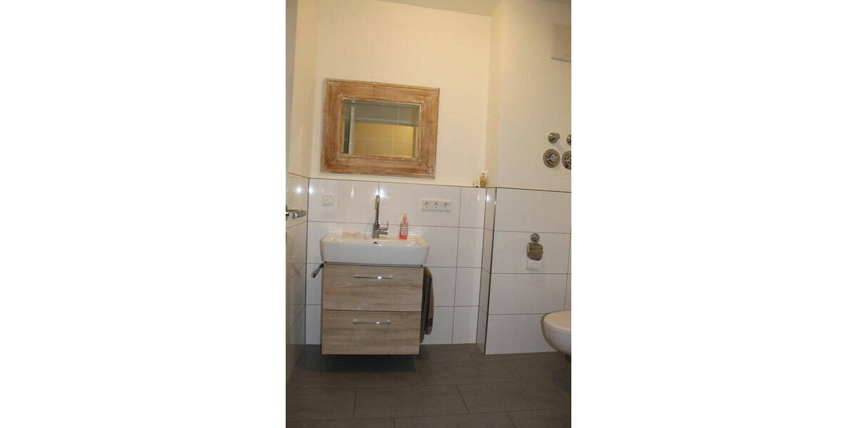 Etagenwohnung Frankfurt Gallus - 4 Zimmer, 104 m&sup2;, 1.880&euro; | Angebot:26511081