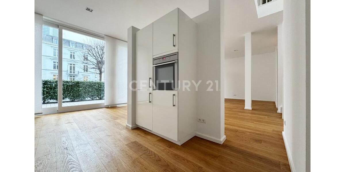 Maisonettenwohnung Frankfurt am Main Bockenheim - 3.5 Zimmer, 161 m&sup2;, 4.500&euro; | Angebot:26085907