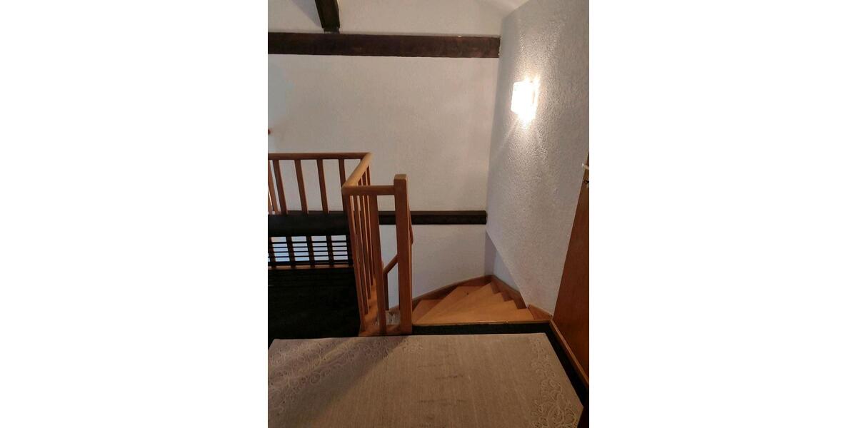 Dachgeschoßwohnung Frankfurt am Main Schwanheim - 1 Zimmer, 35 m&sup2;, 800&euro; | Angebot:26648477