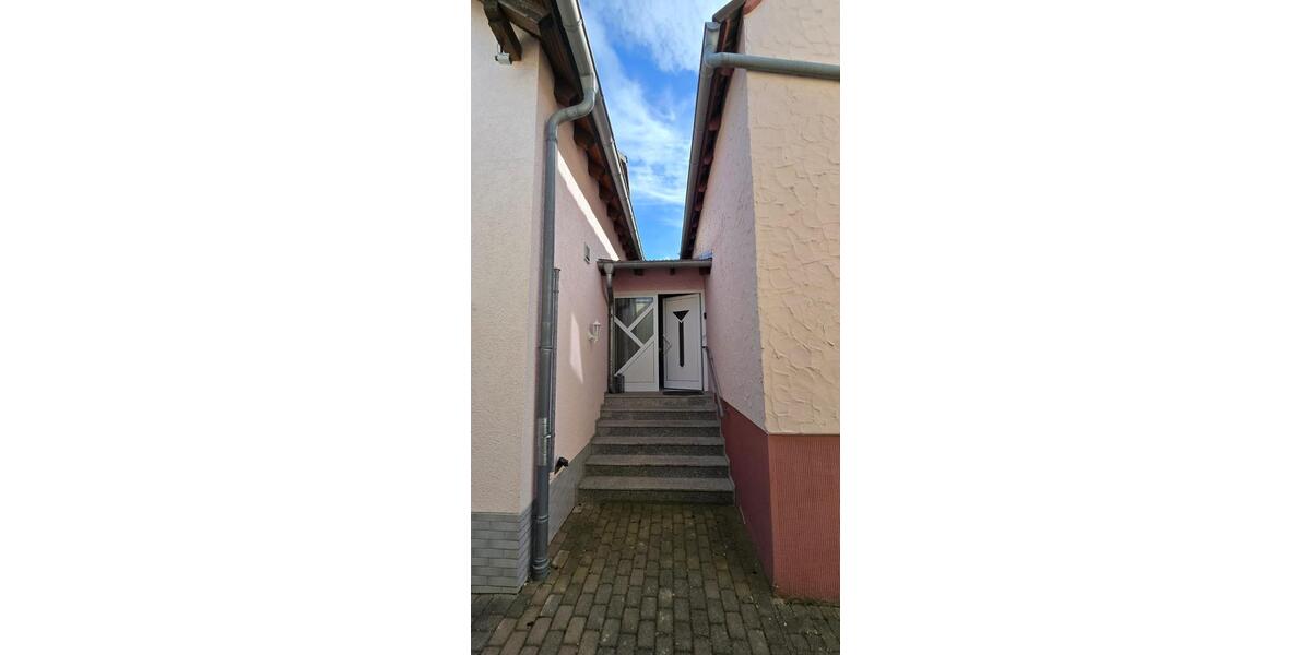 Mehrfamilienhaus, Wohnhaus Nidderau - 8.5 Zimmer, 215 m&sup2;, 600.000&euro; | Angebot:26944564