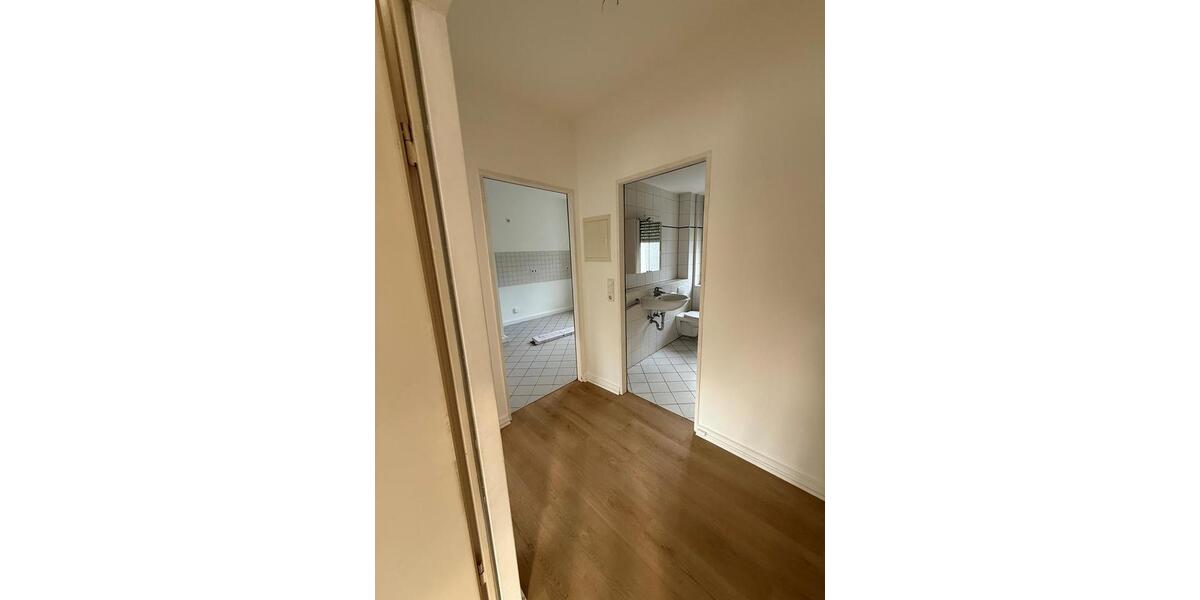Etagenwohnung Frankfurt am Main Rödelheim - 2 Zimmer, 47 m&sup2;, 805&euro; | Angebot:26301930