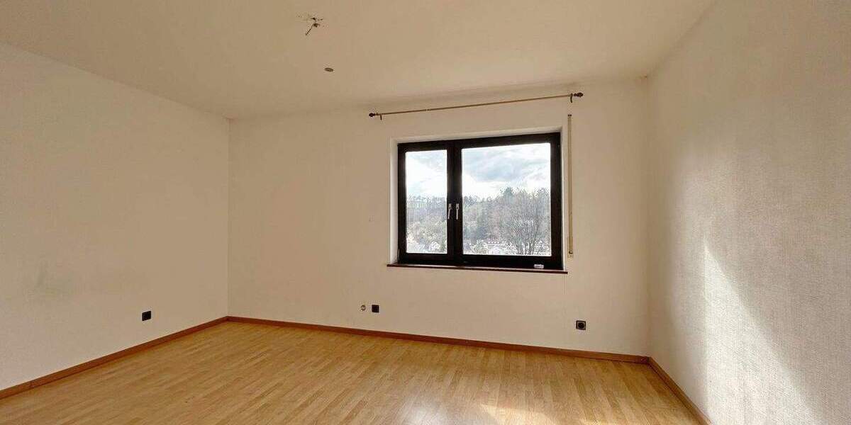 Einfamilienhaus Eppstein / Vockenhausen Vockenhausen - 6 Zimmer, 186 m&sup2;, 1.950&euro; | Angebot:25665511
