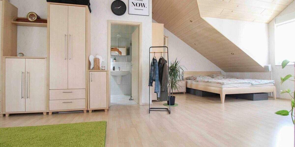 Einfamilienhaus Frankfurt am Main Rödelheim - 6 Zimmer, 175 m&sup2;, 799.000&euro; | Angebot:25654371