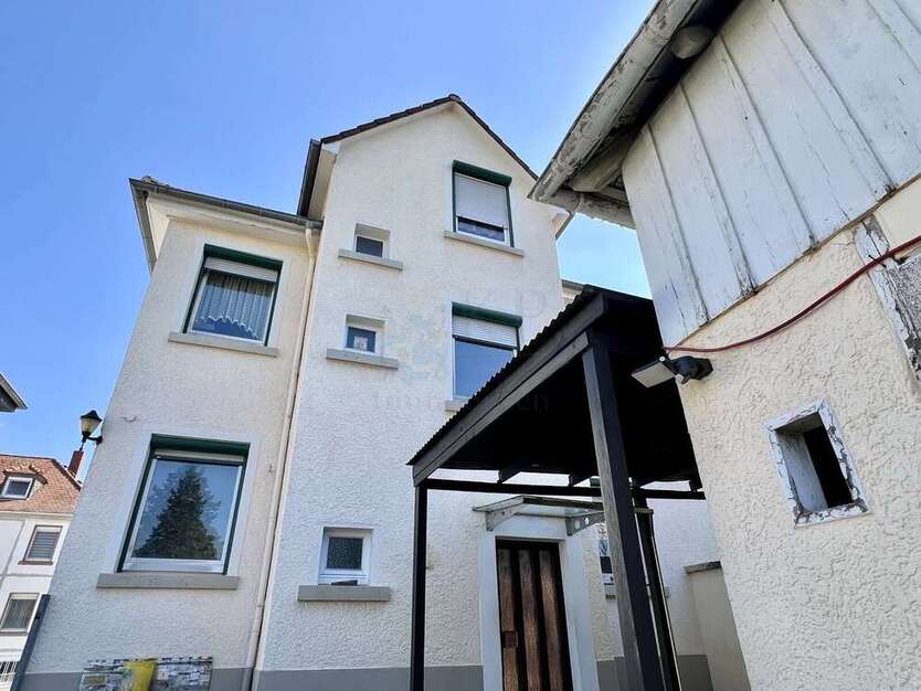 Haus zum Kaufen in Rüsselsheim 487.000 € 139 m²