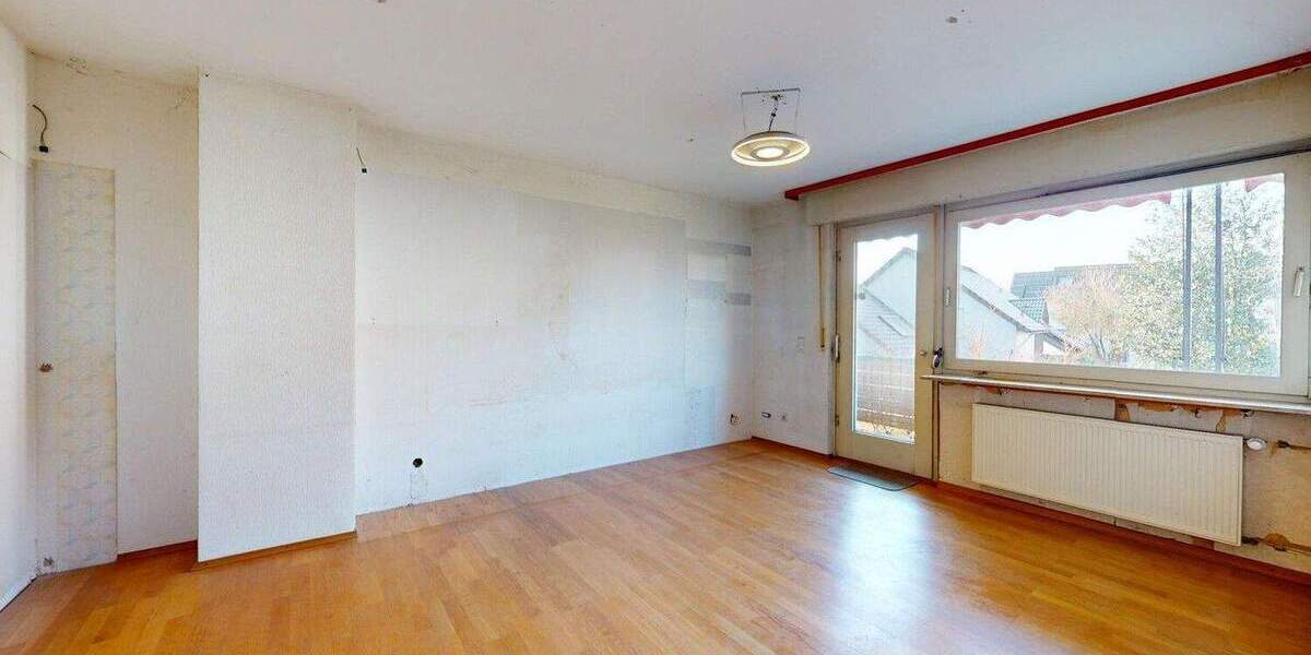 Reihenmittelhaus Frankfurt am Main Eckenheim - 6 Zimmer, 137 m&sup2;, 620.000&euro; | Angebot:25663775