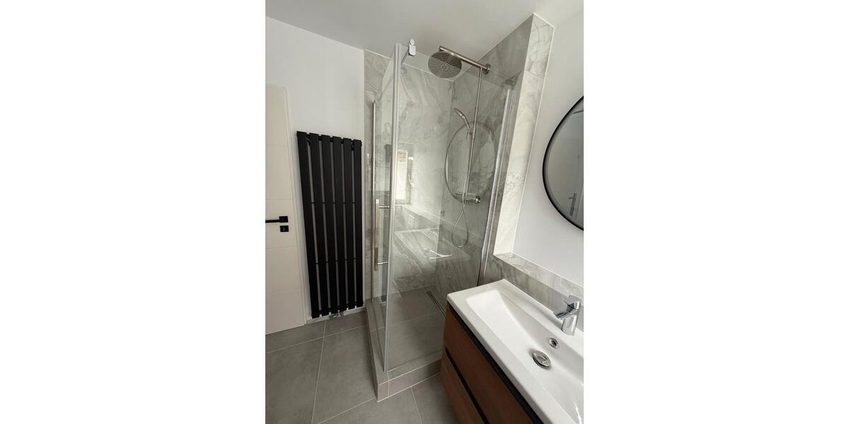 Dachgeschoßwohnung Oberursel (Taunus) - 4 Zimmer, 100 m&sup2;, 1.100&euro; | Angebot:26416269