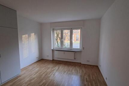 Wohnung Frankfurt am Main Innenstadt 2 - 3 Zimmer, 80 m&sup2;, 1.160&euro; | Angebot:25760288