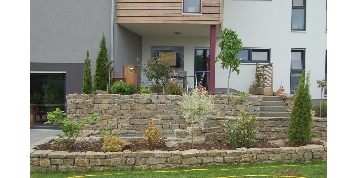 Kommen Sie zu uns Ihr Haus ist schon da, ca. 350m² Wohnfl. und ca. 802m² Grundst. in Top Lage ! - Einfamilienhaus Büttelborn | Angebot:24610042