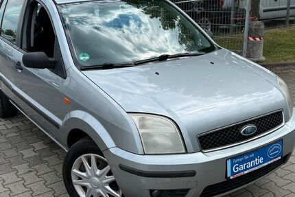 Ford Fusion 163.141 km 2.250 &euro; Offenbach 63071