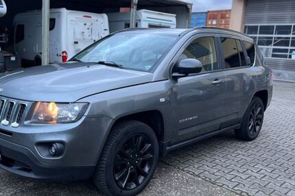 Jeep Compass 173.000 km 5.990 € Frankfurt am Main 65933