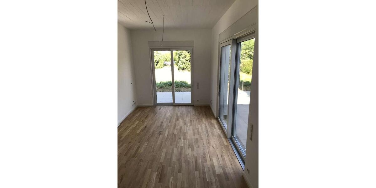 Doppelhaushälfte Bad Soden am Taunus - 6 Zimmer, 160 m&sup2;, 3.350&euro; | Angebot:24831805
