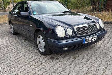 Mercedes-Benz E 280 239.000 km 4.500 &euro; Rodenbach 63517