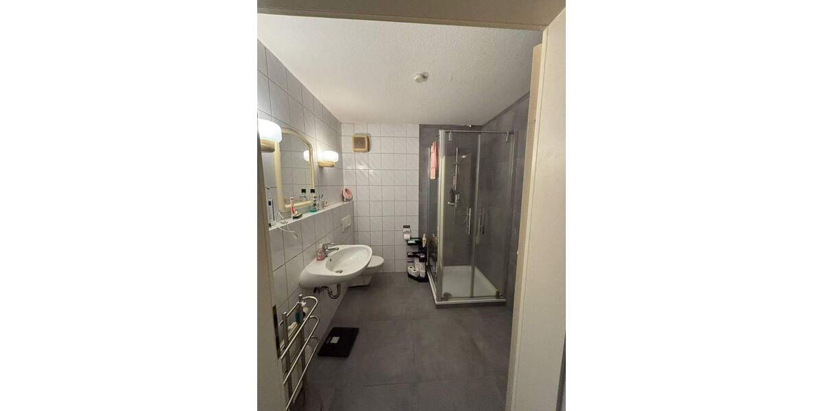 Etagenwohnung Hanau - 3 Zimmer, 85 m&sup2;, 985&euro; | Angebot:25731105