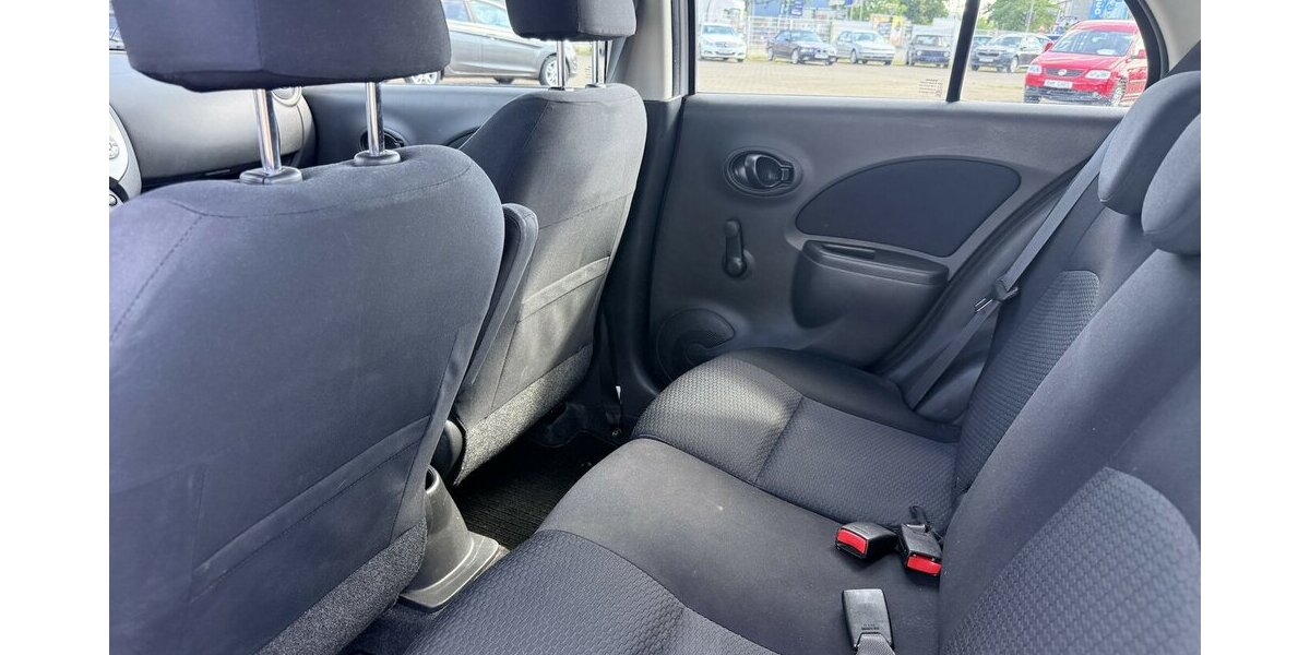 Nissan Micra 1.2 Acenta/Klima/5Türig 146.877 km 2.999 &euro; Frankfurt 60386