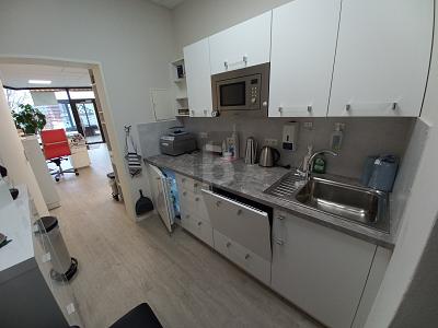 HOCHWERTIG RENOVIERT: STUDIO, BÜRO, LADEN, PRAXIS