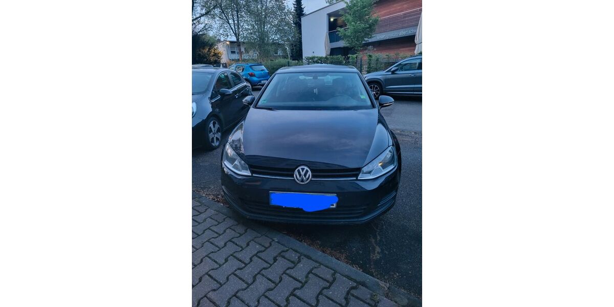 VW Golf 122.000 km 8.000 &euro; Frankfurt 60437