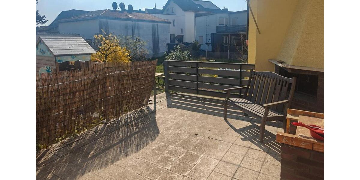 Etagenwohnung Weiterstadt - 5 Zimmer, 120 m&sup2;, 350.000&euro; | Angebot:26918392