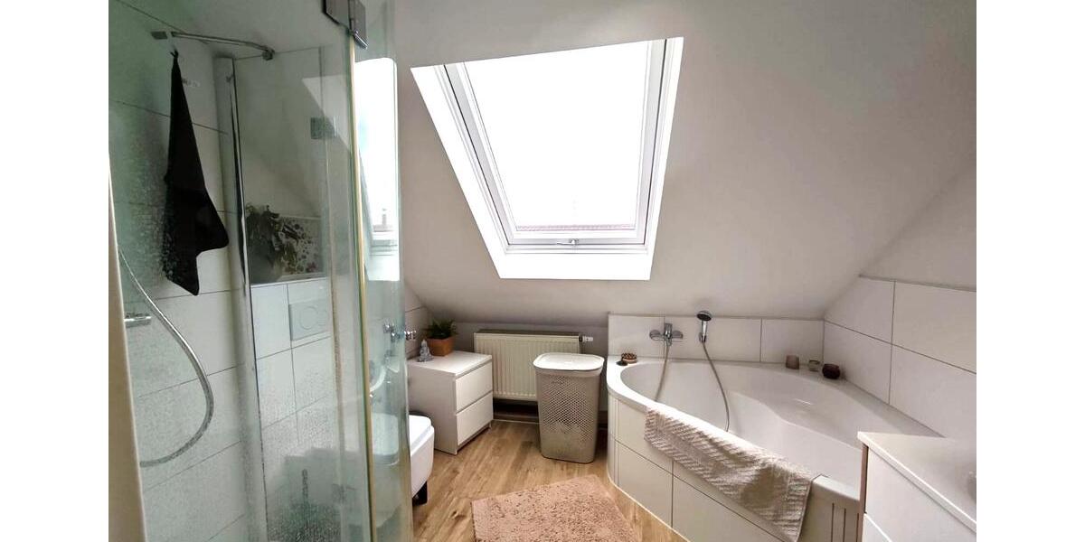 Dachgeschoßwohnung Hasselroth - 2 Zimmer, 65 m&sup2;, 260.000&euro; | Angebot:26163883