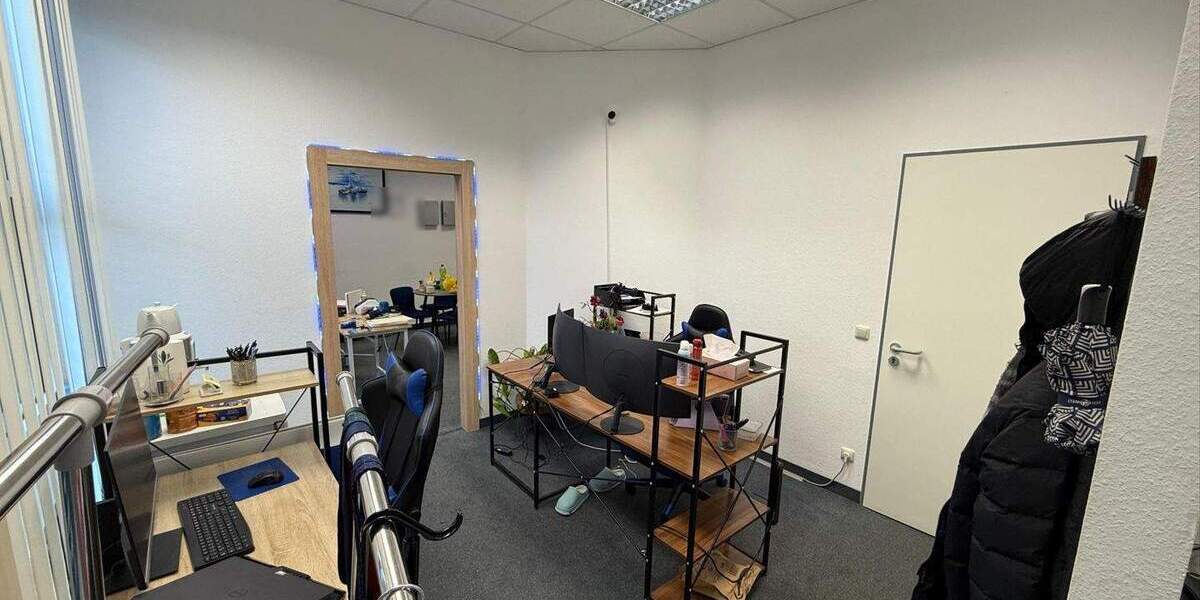 Gewerbeobjekt Frankfurt am Main Nieder-Eschbach - 3 Zimmer, 67 m&sup2;, 1.550&euro; | Angebot:25213618