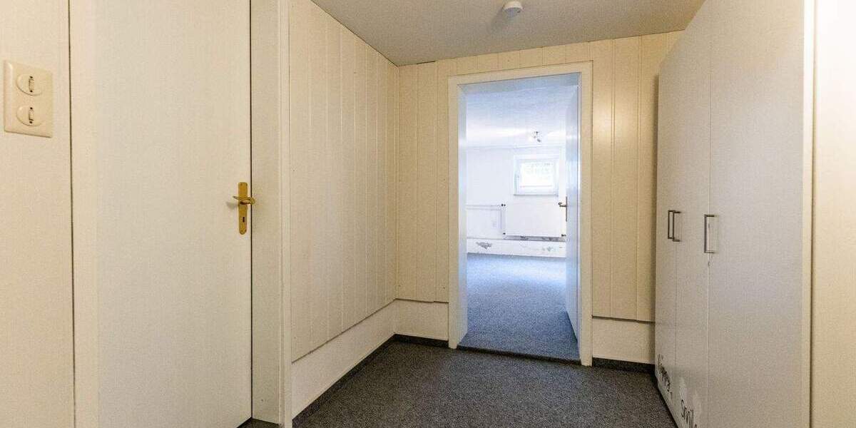 Mehrfamilienhaus, Wohnhaus Bischofsheim - 8 Zimmer, 695.000&euro; | Angebot:25660958