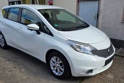 Nissan Note 117.000 km 5.700 &euro; Frankfurt/Main 65933