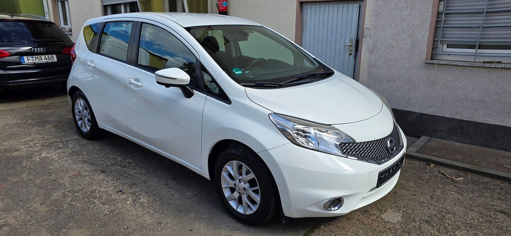 Nissan Note 117.000 km 5.700 &euro; Frankfurt/Main 65933