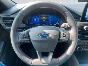 Ford Kuga 2.0 ST-Line Automatik*el.Heck*WinterPaket2* 29.100 km 26.590 &euro; Nidderau 61130