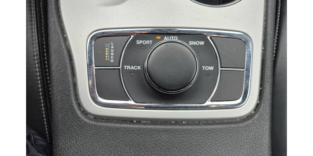 Jeep Grand Cherokee 6.4 V8 HEMI SRT 8-Gang Automatik 250.000 km 17.990 &euro; Rodgau 63110