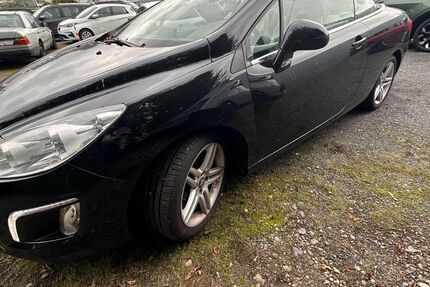 Peugeot 308 208.000 km 4.990 € Hanau 63452