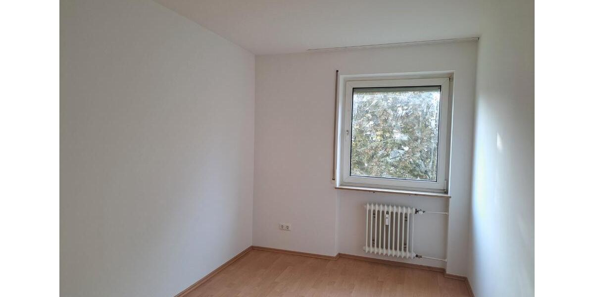 Etagenwohnung Frankfurt am Main Sindlingen - 4 Zimmer, 89 m&sup2;, 900&euro; | Angebot:26213098