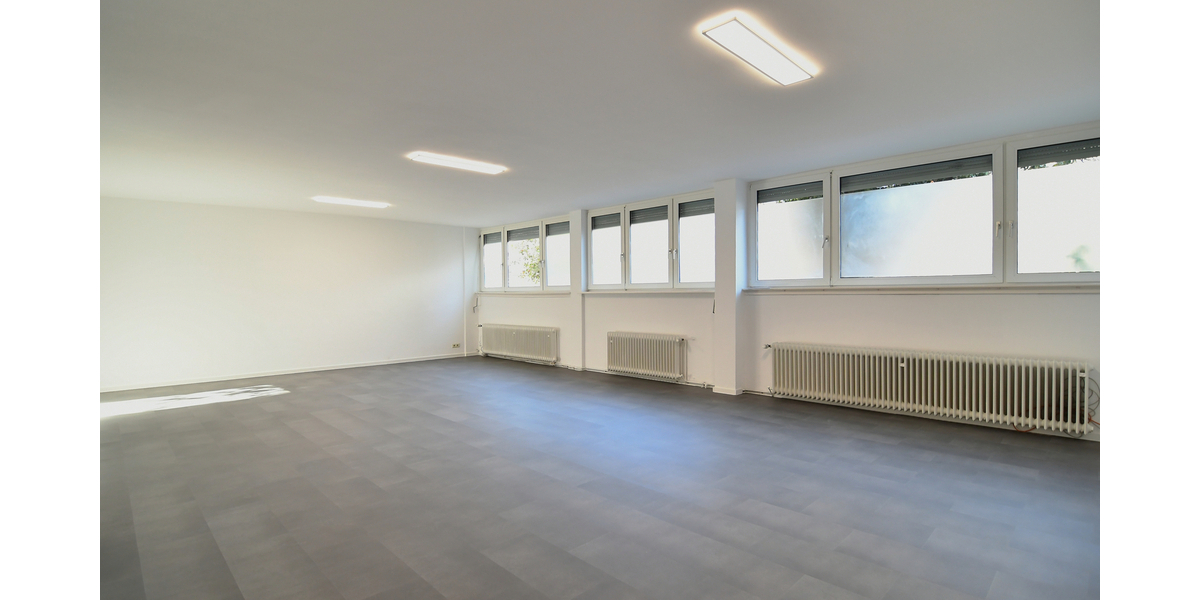 Ein bis drei Räume, Empfang, WC + Teeküche... frisch renoviert extra für Sie! - Gewerbeobjekt Frankfurt Gutleutviertel | Angebot:24146917