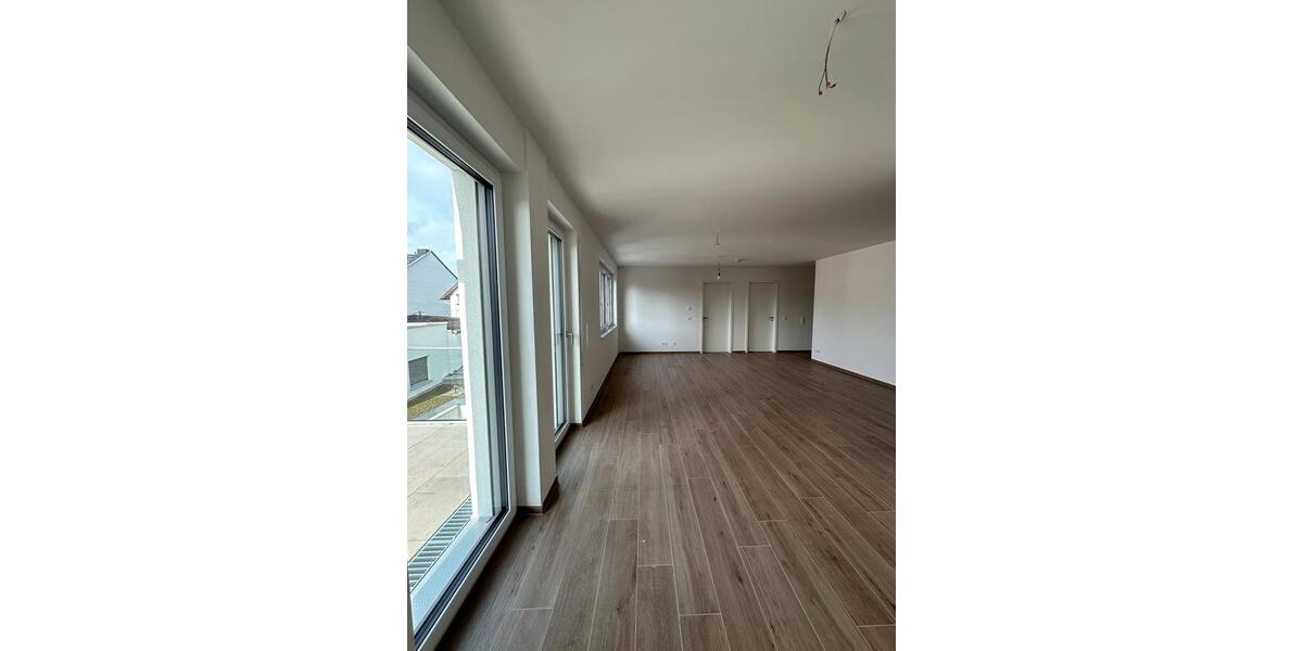 Etagenwohnung Frankfurt am Main Ginnheim - 4 Zimmer, 99 m&sup2;, 1.900&euro; | Angebot:25180391