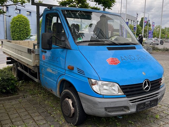 Mercedes-Benz Sprinter 156.928 km 4.400 &euro; Königstein 61462
