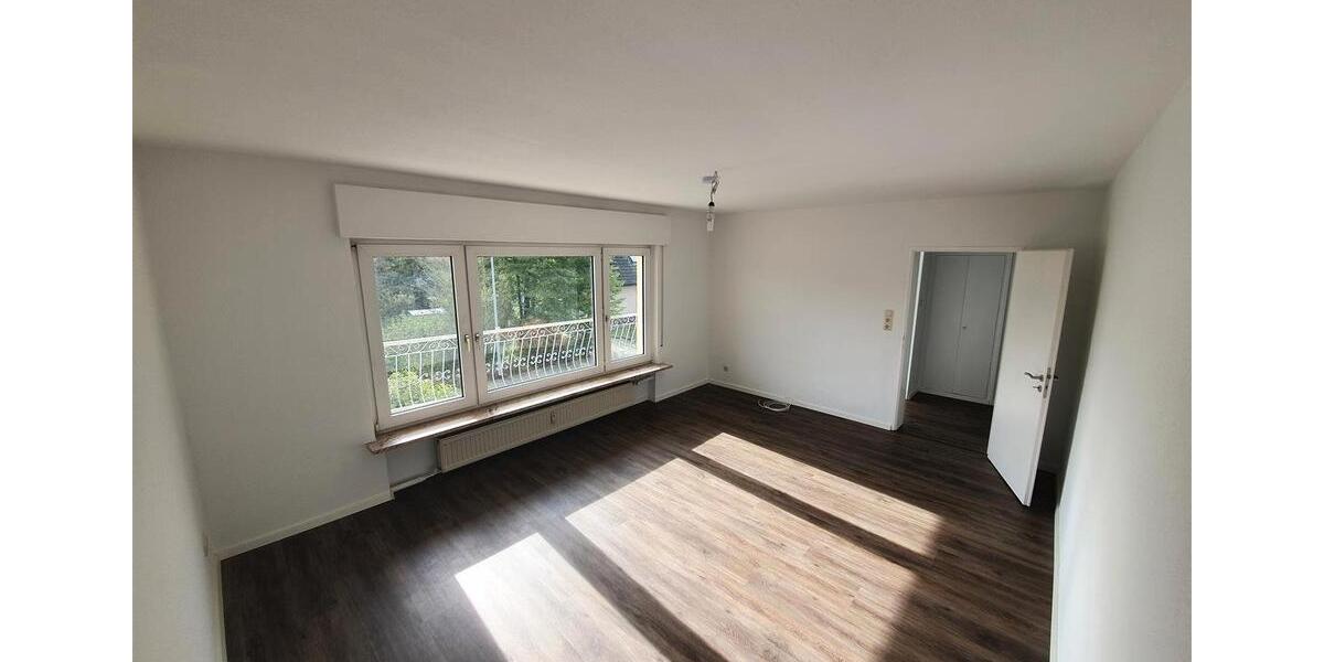 Etagenwohnung Flörsheim am Main - 3 Zimmer, 81 m&sup2;, 900&euro; | Angebot:26388737