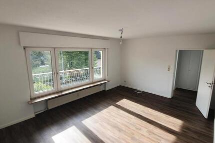 Wohnung Flörsheim am Main - 3 Zimmer, 81 m&sup2;, 900&euro; | Angebot:26388737