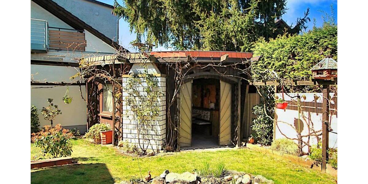 Mehrfamilienhaus, Wohnhaus Griesheim - 7 Zimmer, 180 m&sup2;, 699.000&euro; | Angebot:25686274