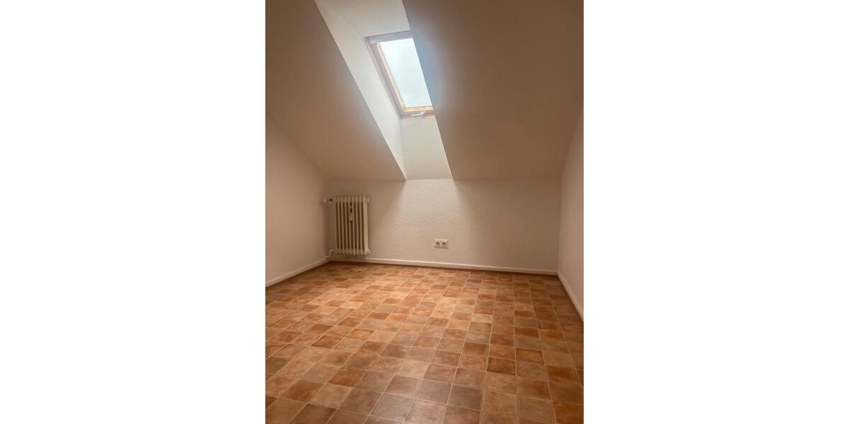 Etagenwohnung Frankfurt am Main Eschersheim - 2 Zimmer, 65 m&sup2;, 995&euro; | Angebot:25591329